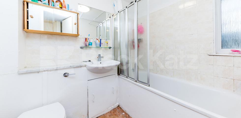 Fantastic one bed with access to communal garden  Delancey Street, Camden